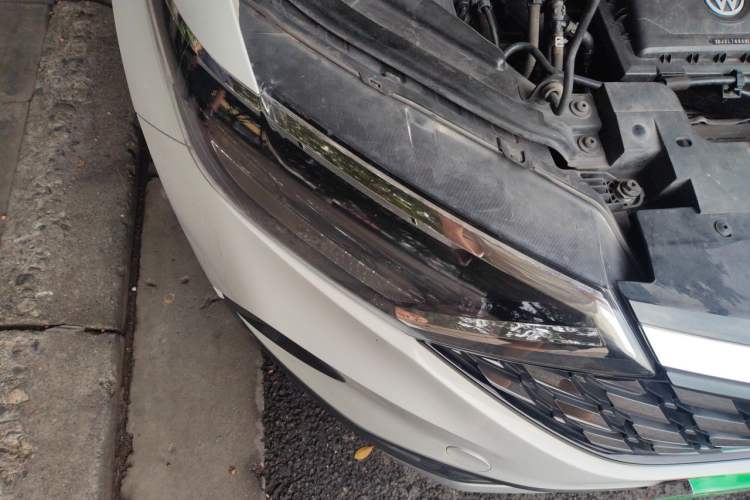 Used Jetta VS5 2019 280TSI Automatic Enjoyment Model Right Front Headlight