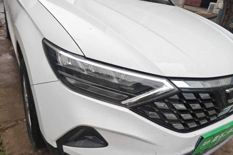 Used Jetta VS5 2019 280TSI Manual Entry-Level Model Right Front Headlight