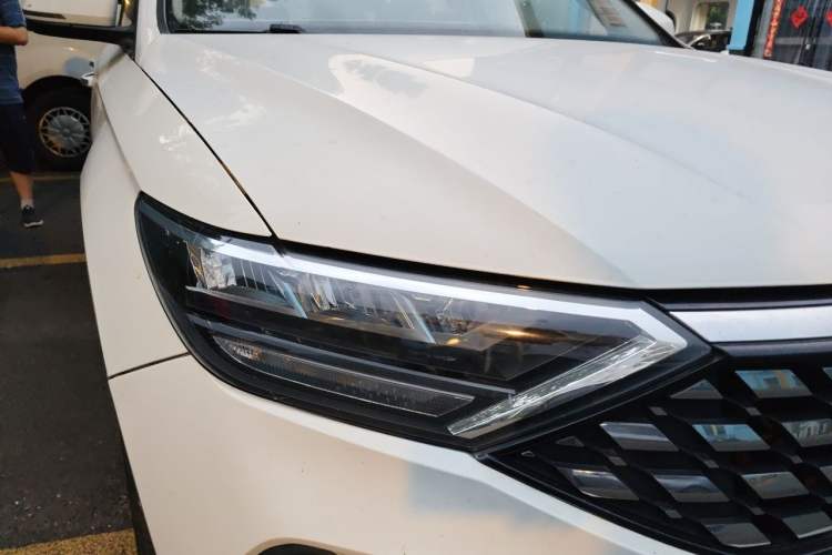 Used Jetta VS5 2019 280TSI Automatic Enjoyment Model Right Front Headlight