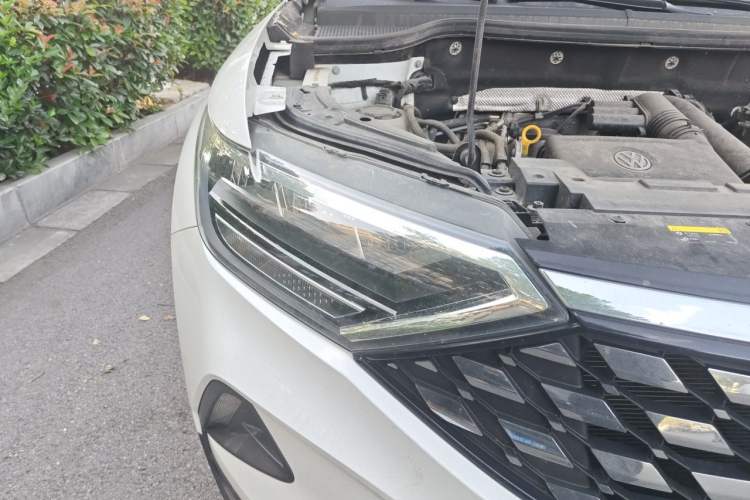 Used Jetta VS5 2019 280TSI Manual Entry-Level Model Right Front Headlight