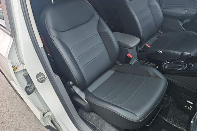 Used Jetta VS5 2019 280TSI Automatic Enjoyment Model Right Front Seat