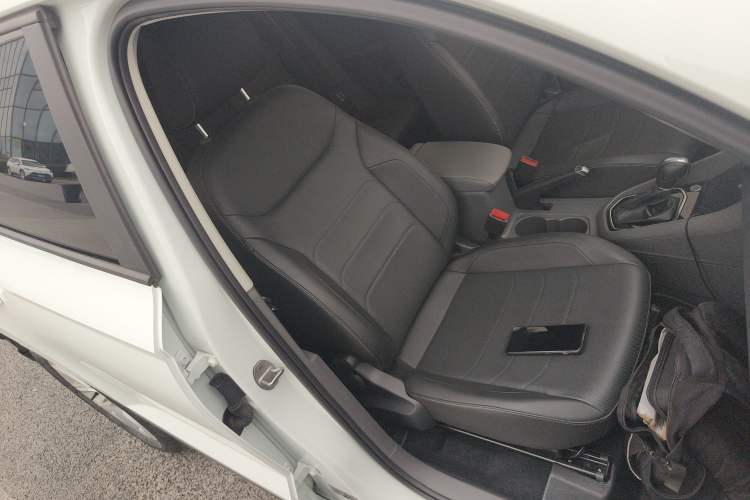 Used Jetta VS5 2019 280TSI Automatic Enjoyment Model Right Front Seat