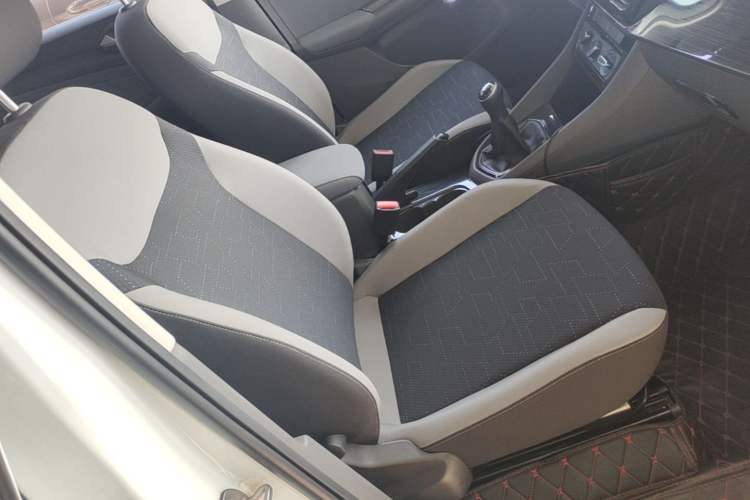 Used Jetta VS5 2019 280TSI Manual Entry-Level Model Right Front Seat