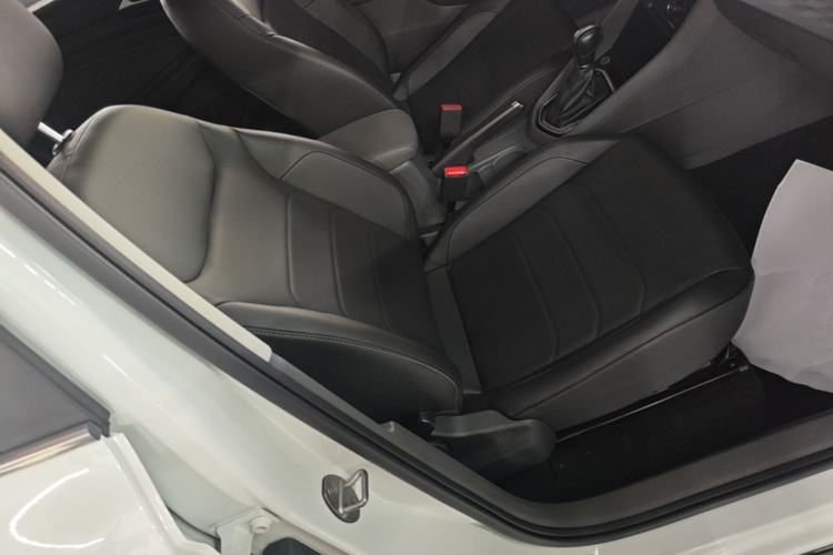 Used Jetta VS5 2019 280TSI Automatic Glory Edition Right Front Seat