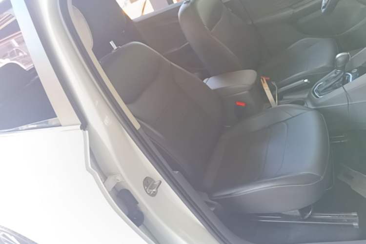Used Jetta VS5 2019 280TSI Automatic Glory Edition Right Front Seat
