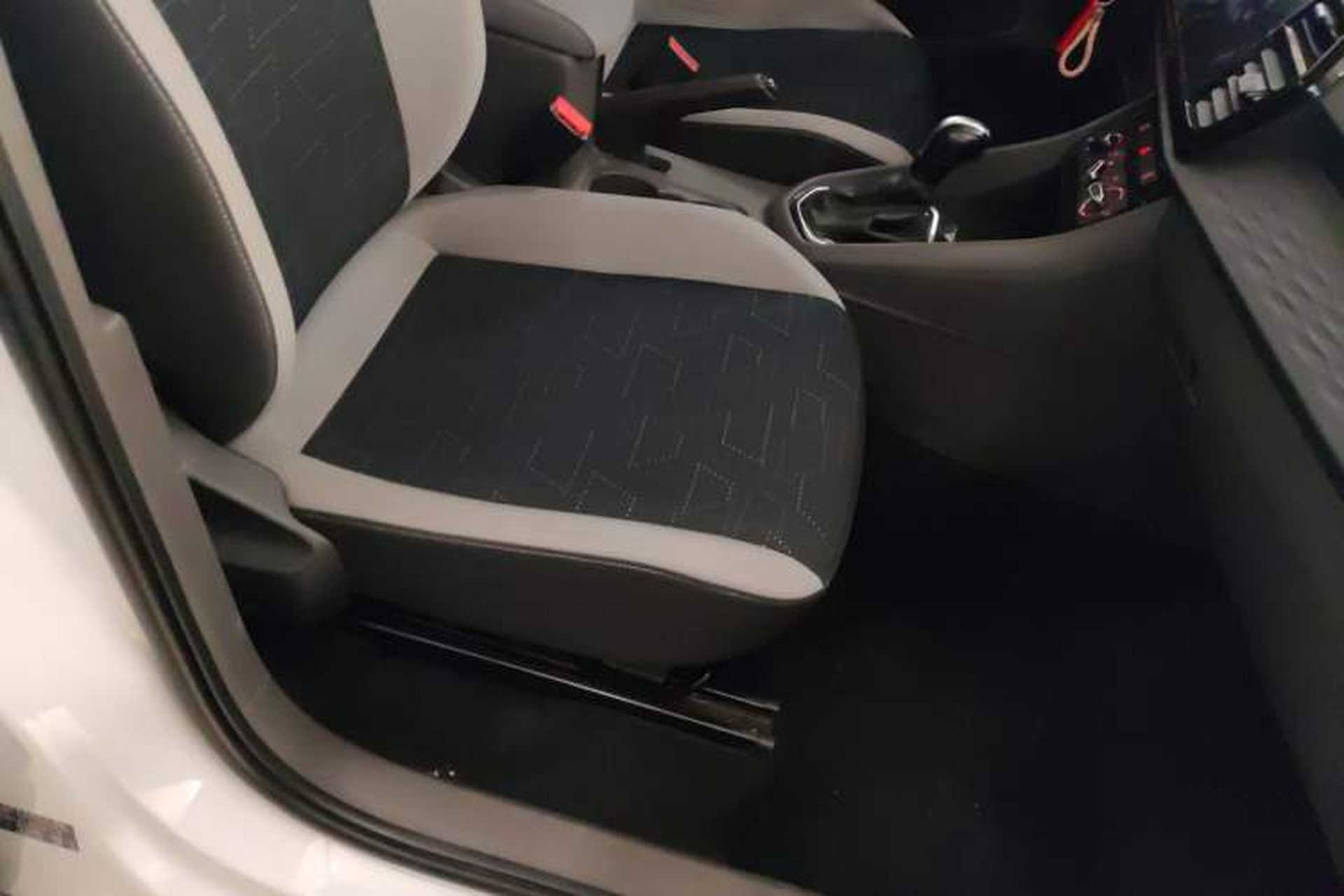 Used Jetta VS5 2019 280TSI Automatic Trend Model Right Front Seat
