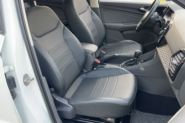 Used Jetta VS5 2019 280TSI Automatic Enjoyment Model Right Front Seat