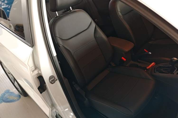 Used Jetta VS5 2019 280TSI Automatic Enjoyment Model Right Front Seat