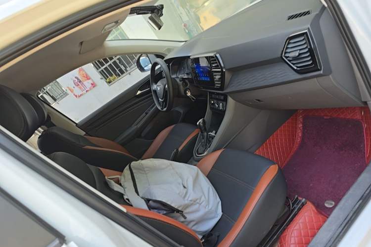 Used Jetta VS5 2019 280TSI Automatic Trend Model Right Front Seat