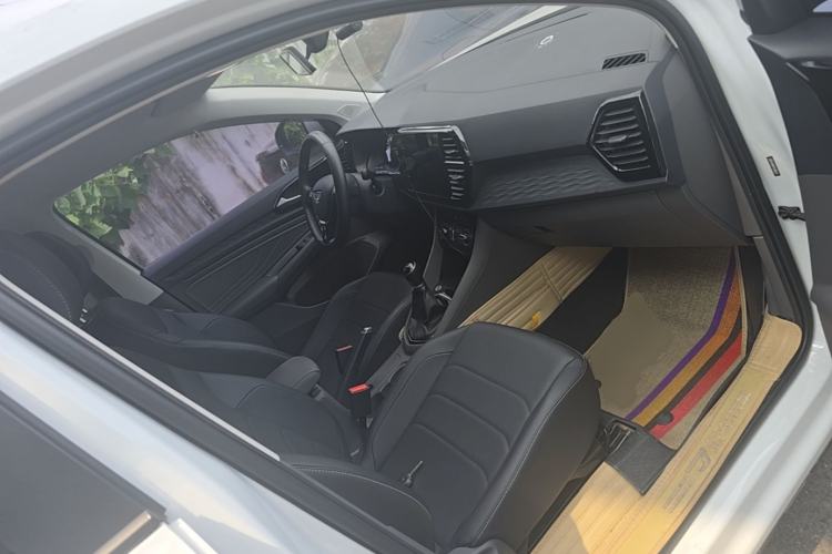 Used Jetta VS5 2019 280TSI Manual Enjoyment Model Right Front Seat