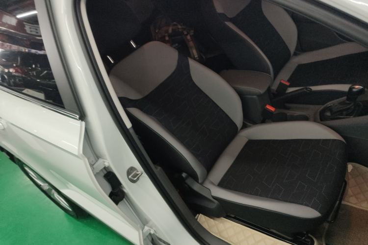 Used Jetta VS5 2019 280TSI Automatic Trend Model Right Front Seat