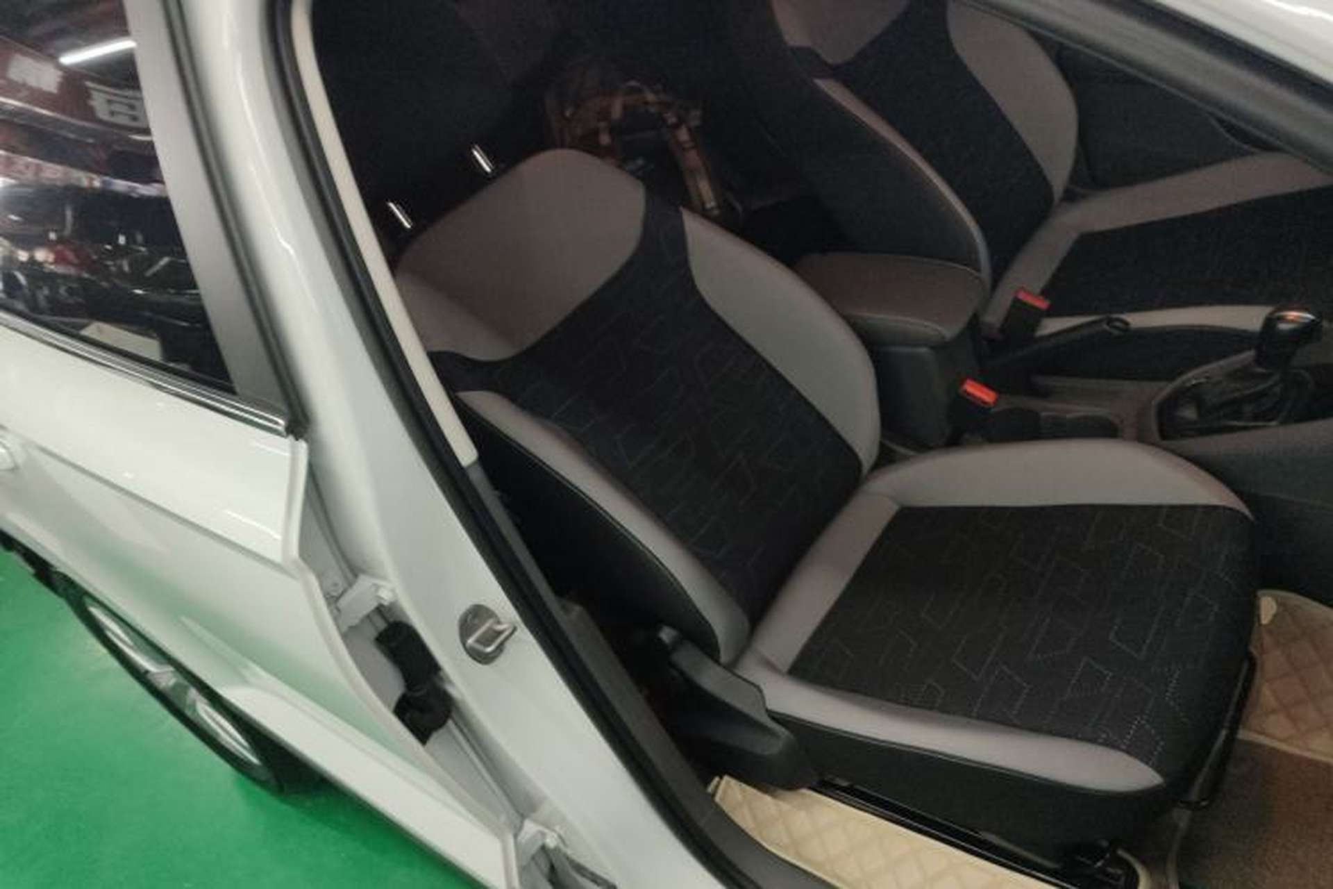 Used Jetta VS5 2019 280TSI Automatic Trend Model Right Front Seat