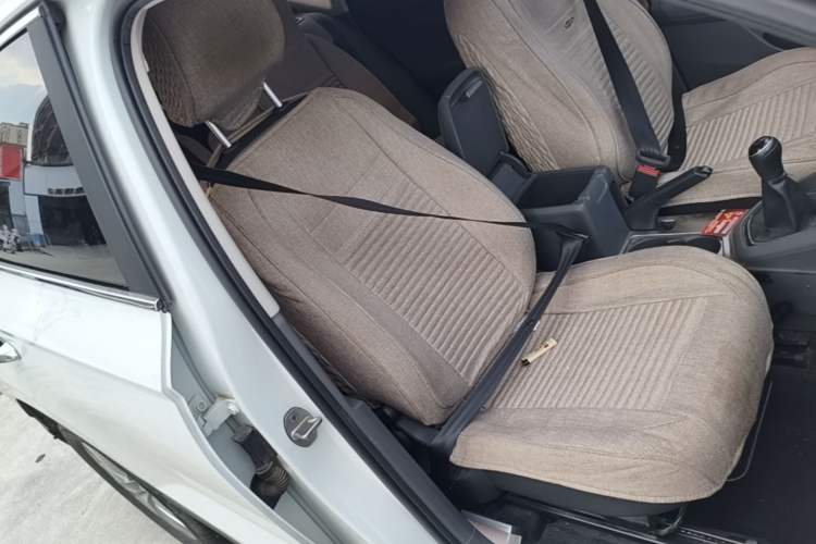 Used Jetta VS5 2019 280TSI Manual Entry-Level Model Right Front Seat