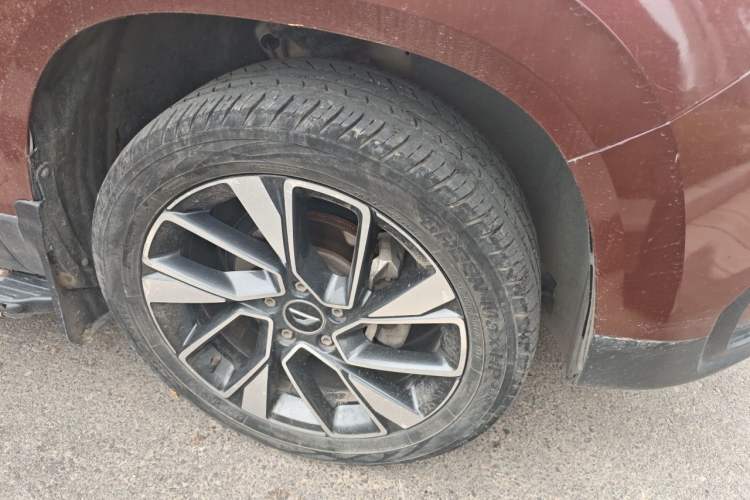 Used Jetta VS5 2019 280TSI Automatic Enjoyment Model Right Front Wheel Hub