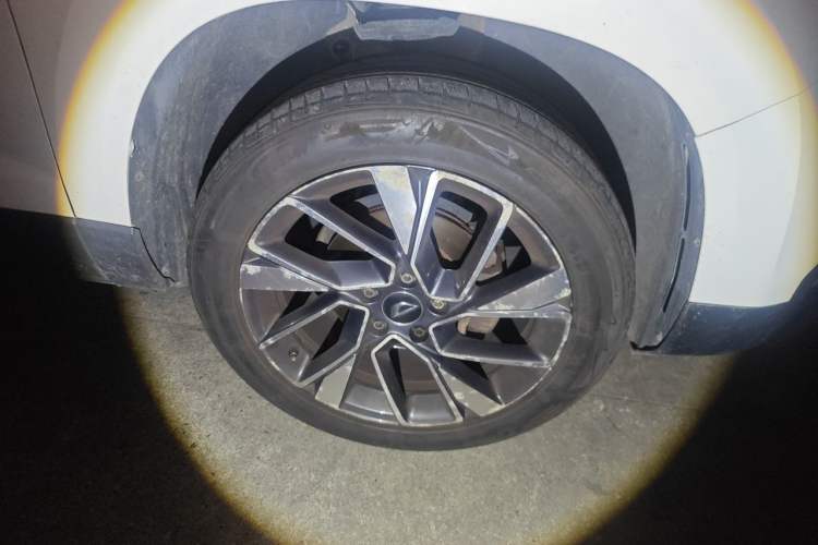 Used Jetta VS5 2019 280TSI Automatic Glory Edition Right Front Wheel Hub