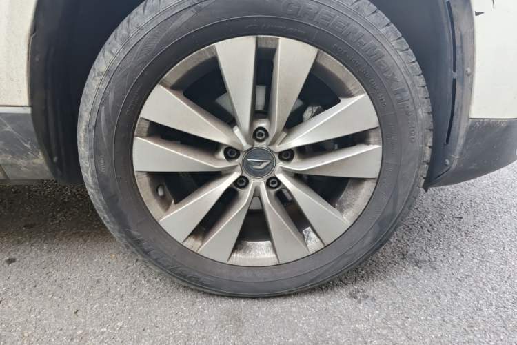 Used Jetta VS5 2019 280TSI Manual Entry-Level Model Right Front Wheel Hub
