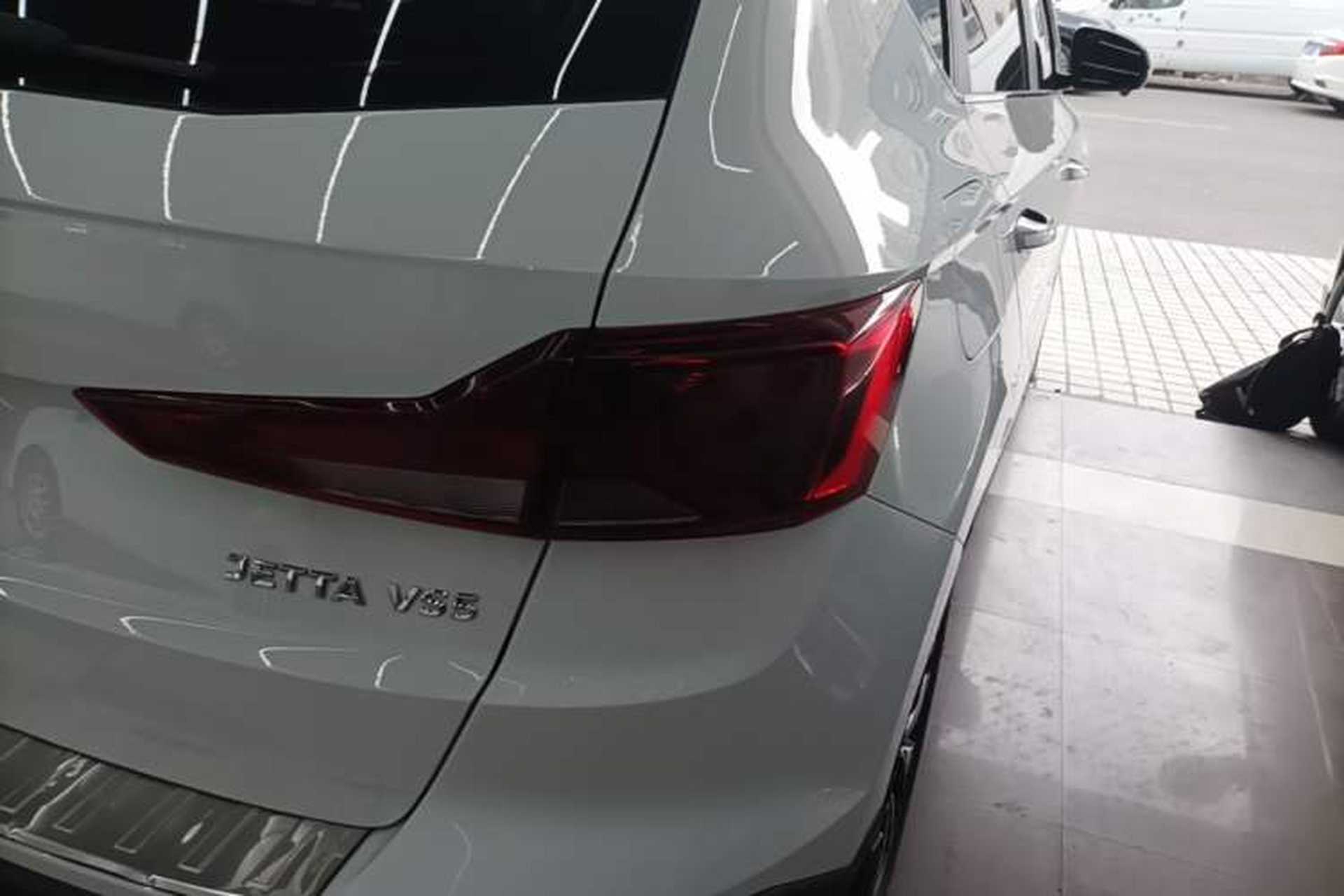 Used Jetta VS5 2019 280TSI Automatic Glory Edition Right Rear Taillight