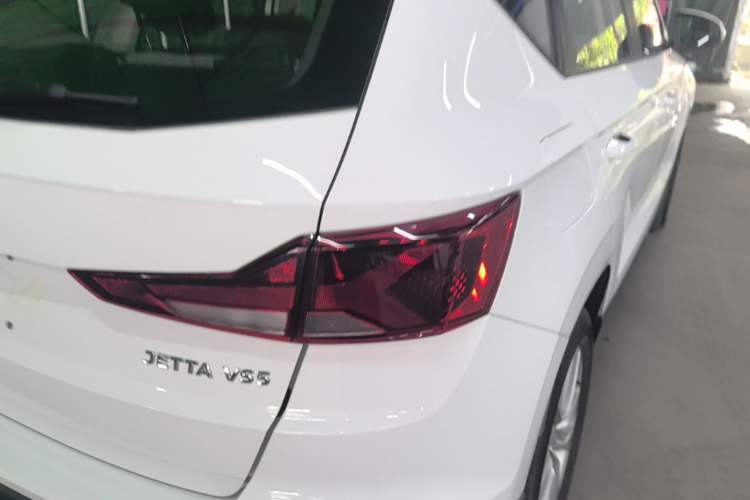 Used Jetta VS5 2019 280TSI Automatic Trend Model Right Rear Taillight