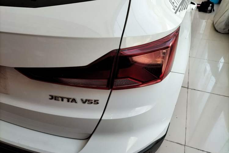 Used Jetta VS5 2019 280TSI Automatic Enjoyment Model Right Rear Taillight