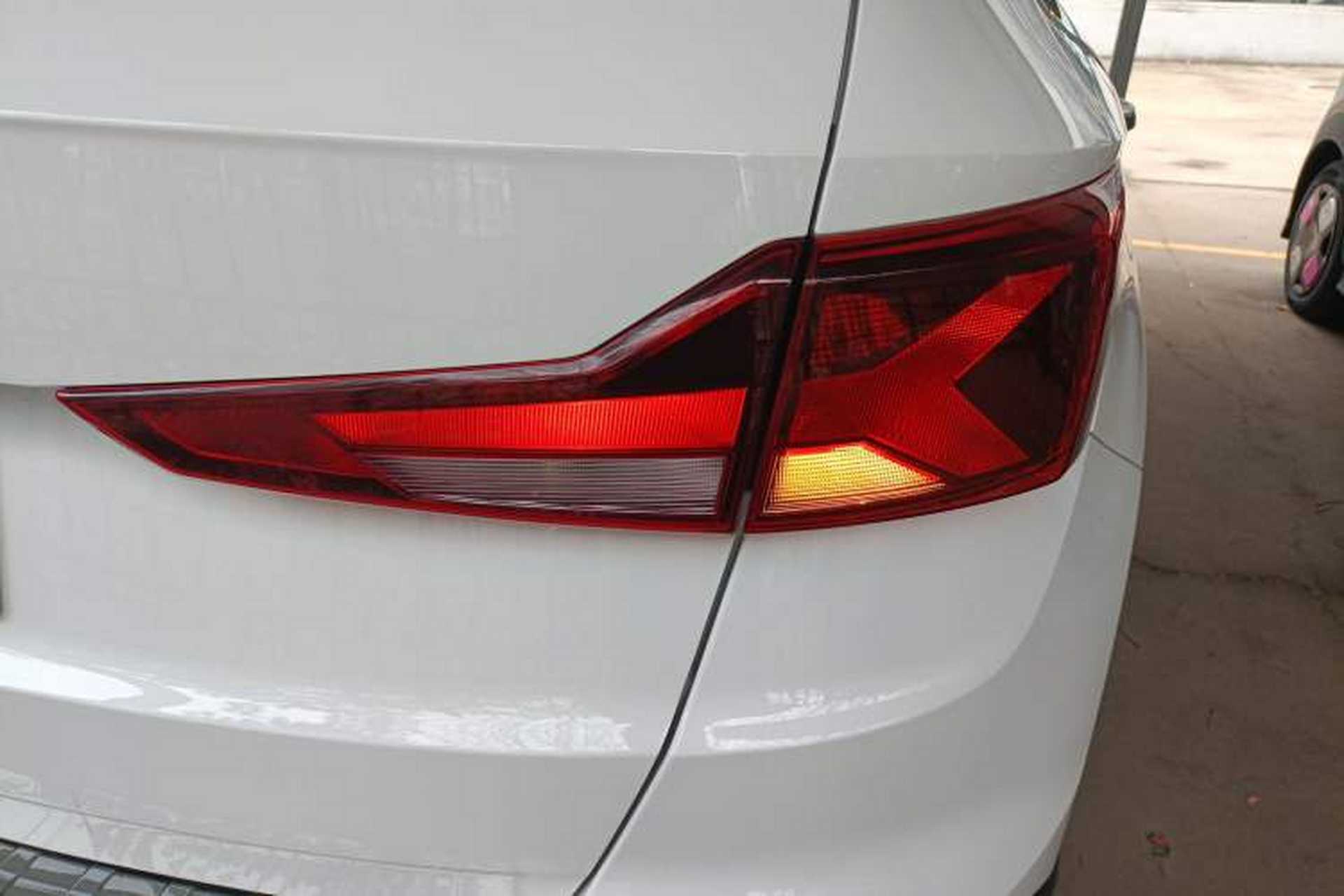 Used Jetta VS5 2019 280TSI Automatic Enjoyment Model Right Rear Taillight