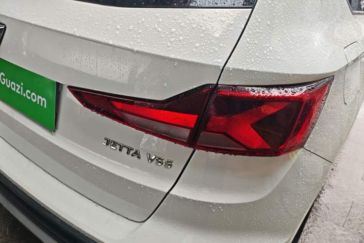 Used Jetta VS5 2019 280TSI Automatic Glory Edition Right Rear Taillight