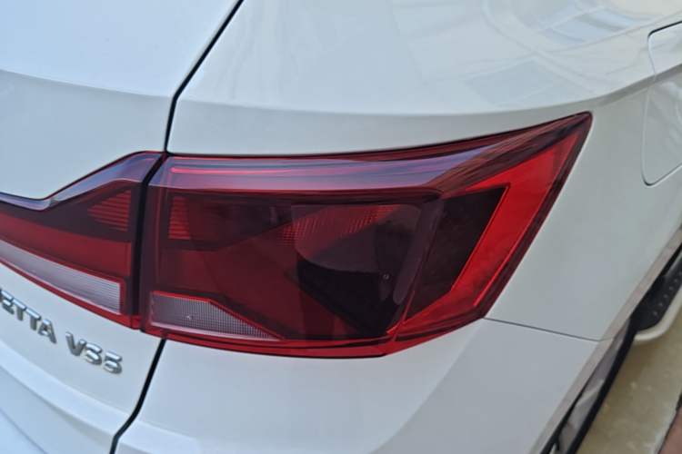 Used Jetta VS5 2019 280TSI Automatic Enjoyment Model Right Rear Taillight
