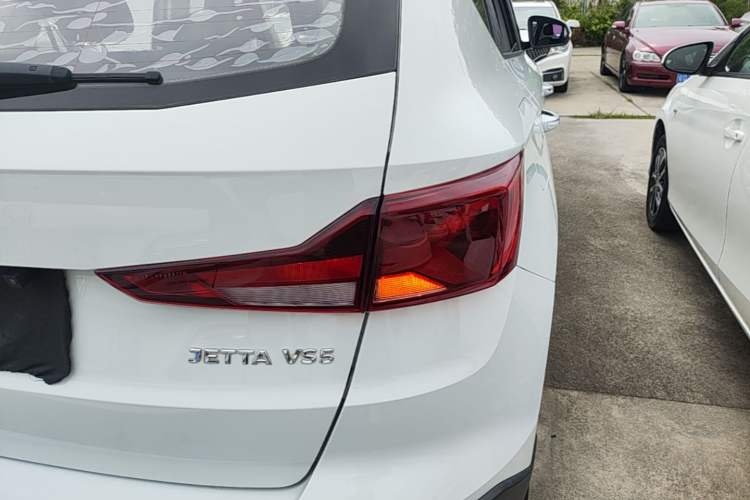 Used Jetta VS5 2019 280TSI Automatic Enjoyment Model Right Rear Taillight