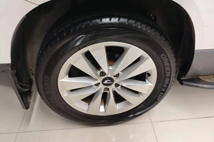 Used Jetta VS5 2019 280TSI Manual Entry-Level Model Right Rear Wheel Hub