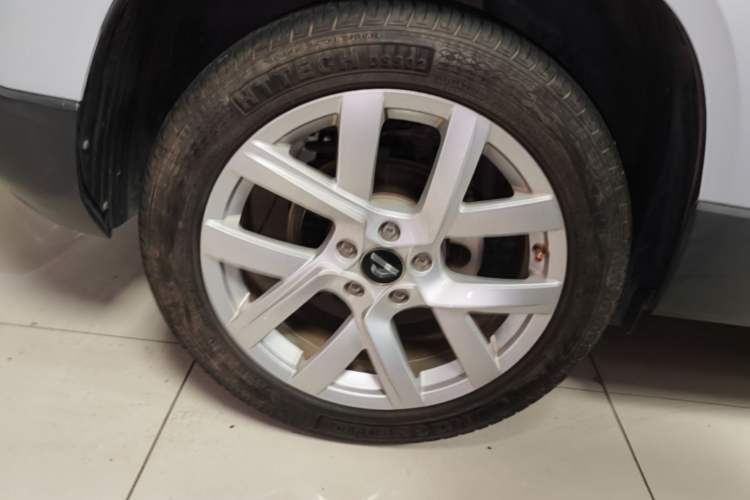 Used Jetta VS5 2019 280TSI Automatic Enjoyment Model Right Rear Wheel Hub