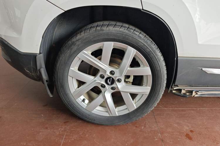 Used Jetta VS5 2019 280TSI Automatic Enjoyment Model Right Rear Wheel Hub