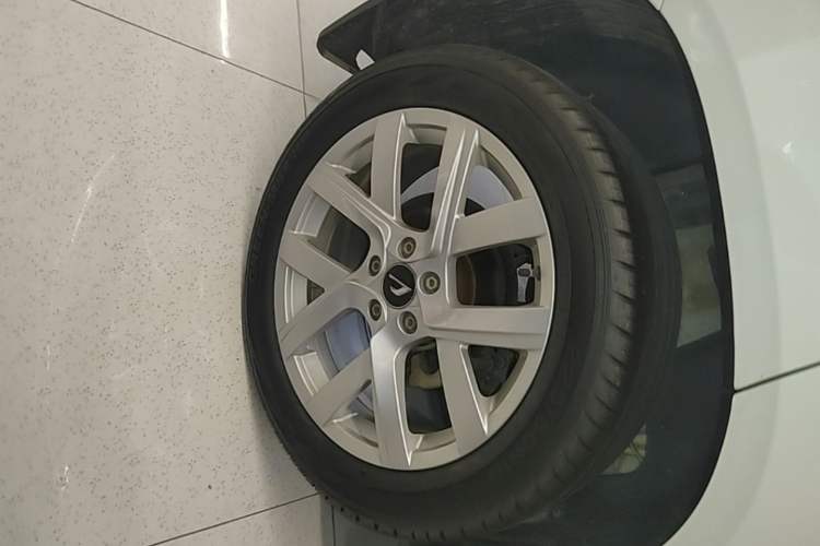 Used Jetta VS5 2019 280TSI Automatic Enjoyment Model Right Rear Wheel Hub