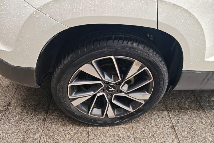 Used Jetta VS5 2019 280TSI Automatic Glory Edition Right Rear Wheel Hub