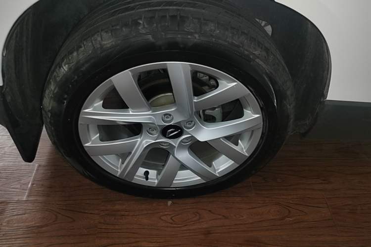 Used Jetta VS5 2019 280TSI Manual Enjoyment Model Right Rear Wheel Hub