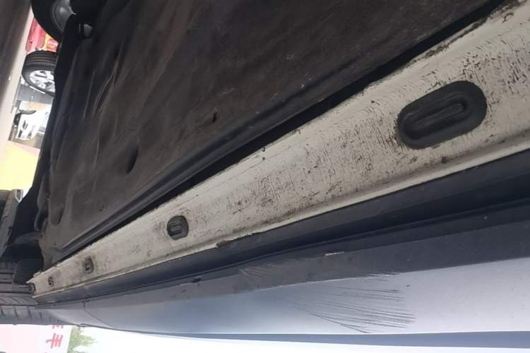 Used Jetta VS5 2019 280TSI Automatic Trend Model Right Side Sill
