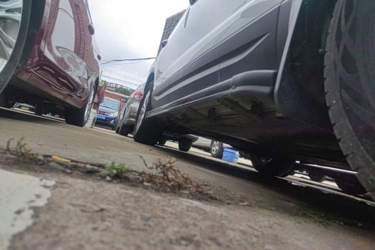 Used Jetta VS5 2019 280TSI Automatic Trend Model Right Side Sill
