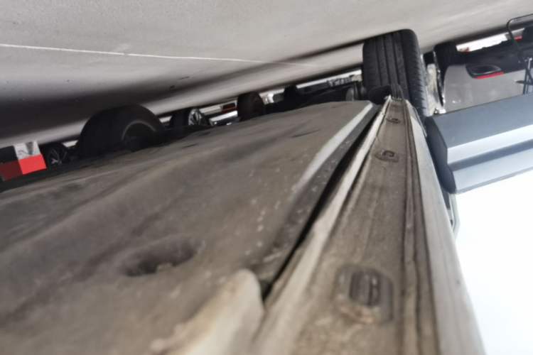 Used Jetta VS5 2019 280TSI Automatic Trend Model Right Side Sill