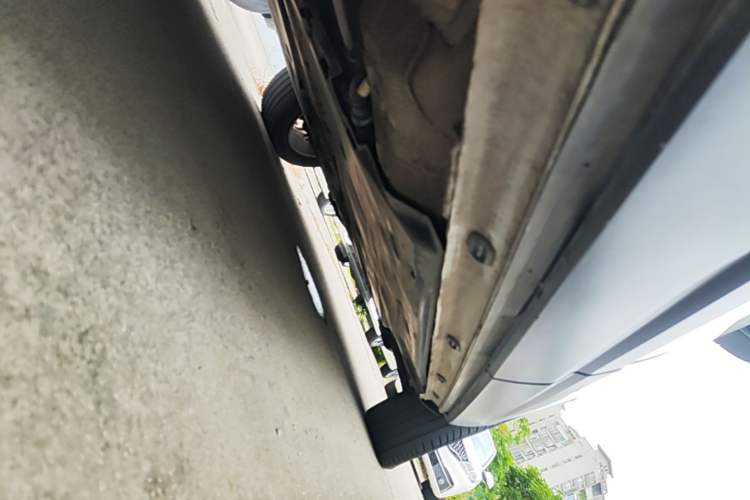 Used Jetta VS5 2019 280TSI Automatic Enjoyment Model Right Side Sill