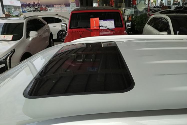 Used Jetta VS5 2019 280TSI Automatic Glory Edition Roof