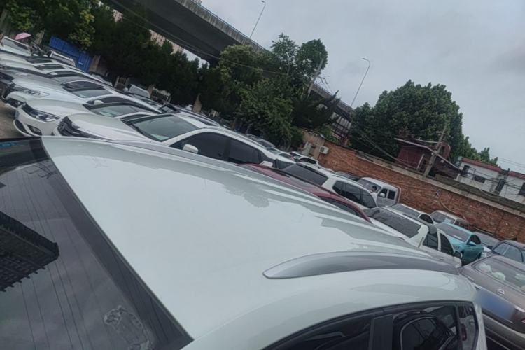 Used Jetta VS5 2019 280TSI Automatic Trend Model Roof