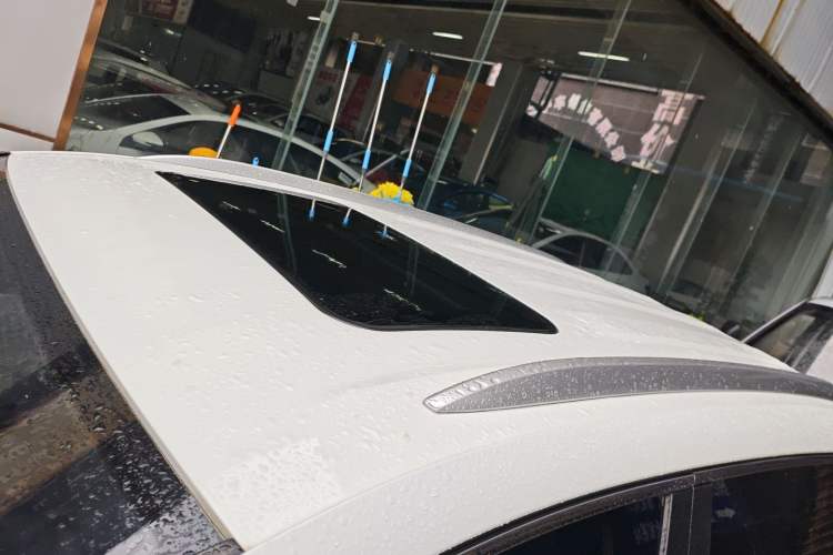 Used Jetta VS5 2019 280TSI Automatic Glory Edition Roof