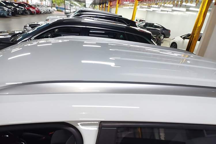 Used Jetta VS5 2019 280TSI Automatic Trend Model Roof