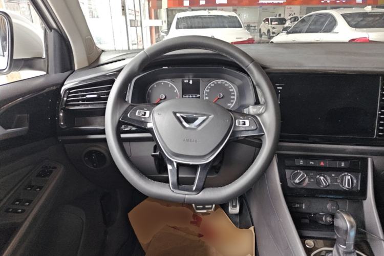 Used Jetta VS5 2019 280TSI Automatic Enjoyment Model Steering Wheel