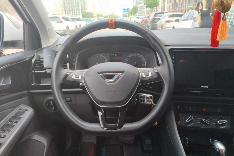 Used Jetta VS5 2019 280TSI Automatic Trend Model Steering Wheel