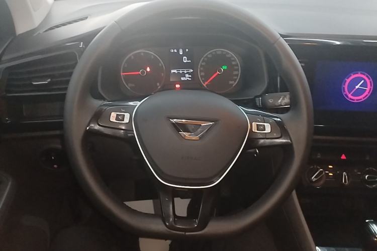 Used Jetta VS5 2019 280TSI Automatic Trend Model Steering Wheel