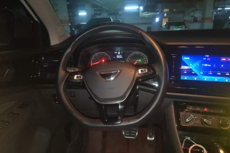Used Jetta VS5 2019 280TSI Automatic Enjoyment Model Steering Wheel