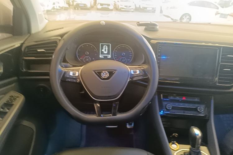 Used Jetta VS5 2019 280TSI Automatic Glory Edition Steering Wheel