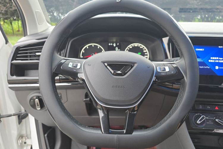 Used Jetta VS5 2019 280TSI Automatic Enjoyment Model Steering Wheel