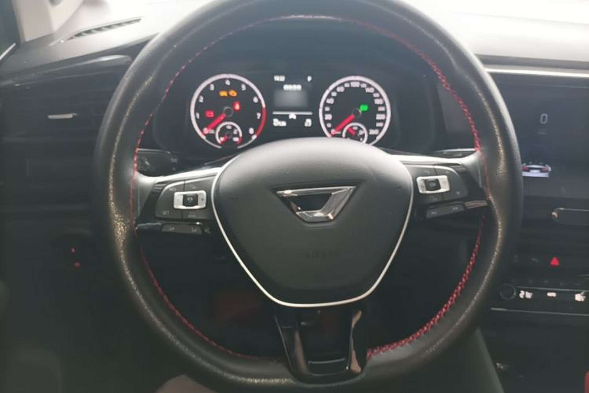 Used Jetta VS5 2019 280TSI Automatic Glory Edition Steering Wheel