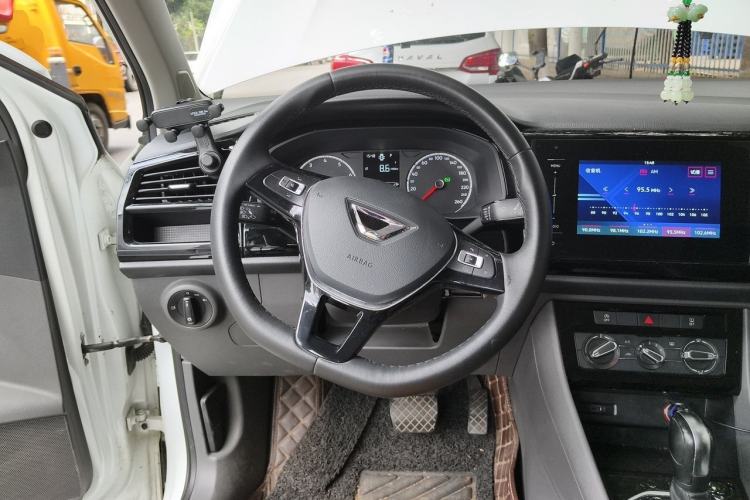 Used Jetta VS5 2019 280TSI Automatic Trend Model Steering Wheel