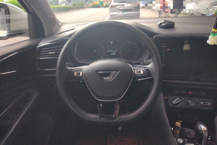 Used Jetta VS5 2019 280TSI Automatic Enjoyment Model Steering Wheel